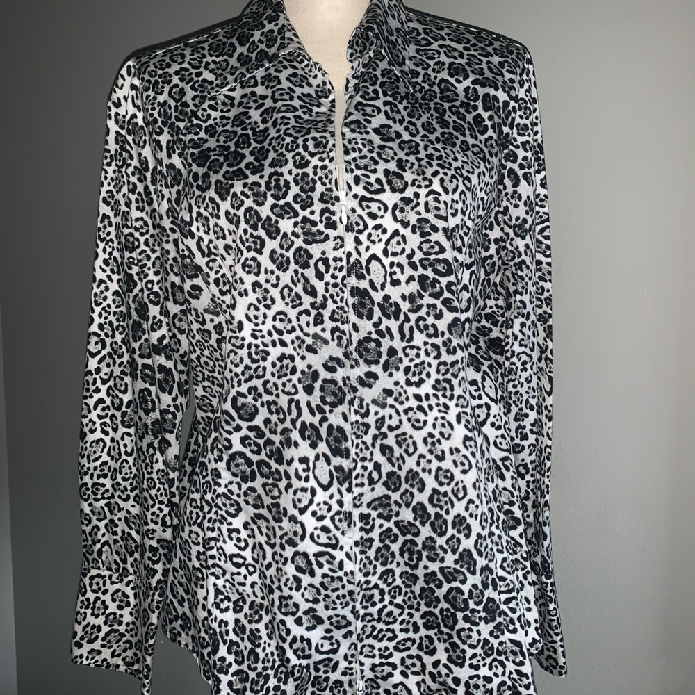 Long sleeve Jones New York print with zipper